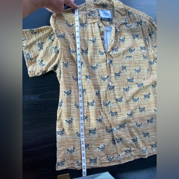 Portuguese Flannel (Master Craftsman Edition) Zebra Pattern size L - Picture 5 of 5